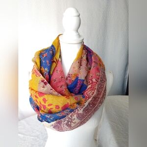 Beautiful Moksha Anthropologie Fashion Infinity Scarf Multicolor Patchwork Wool